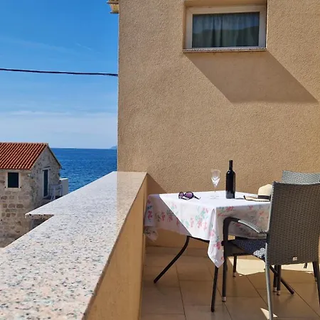 Seaview Bambo * Komiža